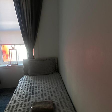 Maze Beach Getaway Lejlighed Ayr Eksteriør billede